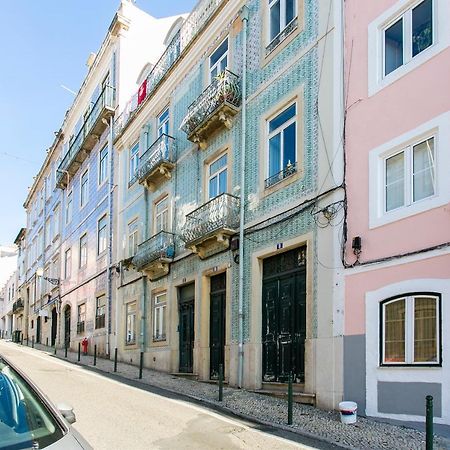 2 beautiful suites upscale flat embracing Tejo! Lisabona Exterior foto